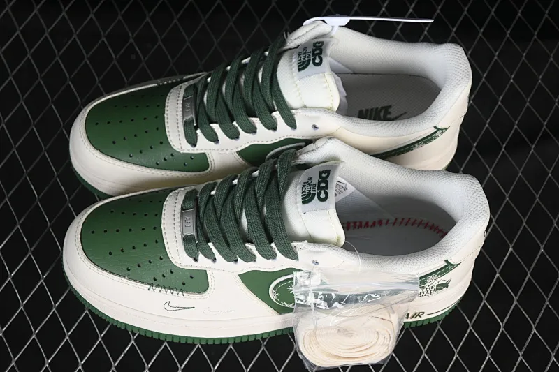 All categories Nk Air Force 1 Air Force series Nk Air Force 1 Low Air Force low-top Nike Air Force 1'07 Low North Face joint Everest Air Force 1 low-top casual sneakers JP8028-065